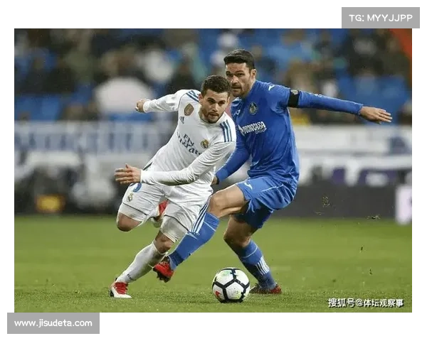 老佛爷认为几名重量级球员表现未达标准,将采取果断行动 老佛爷认为几名重量级球员表现未达标准,将采取果断行动